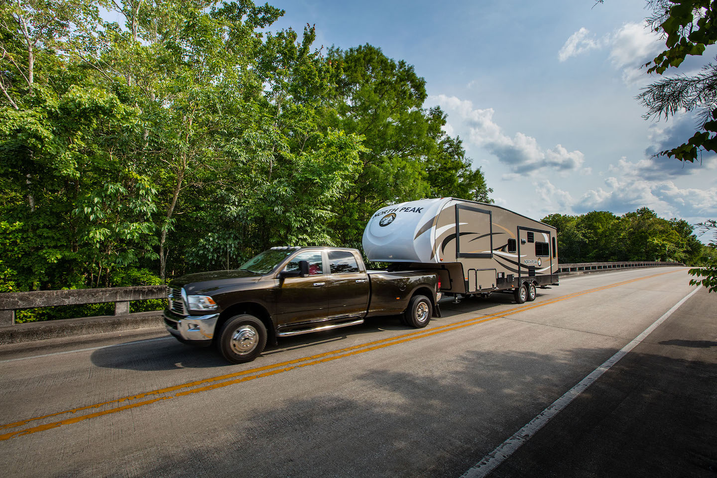 popular fifth wheel floor plans