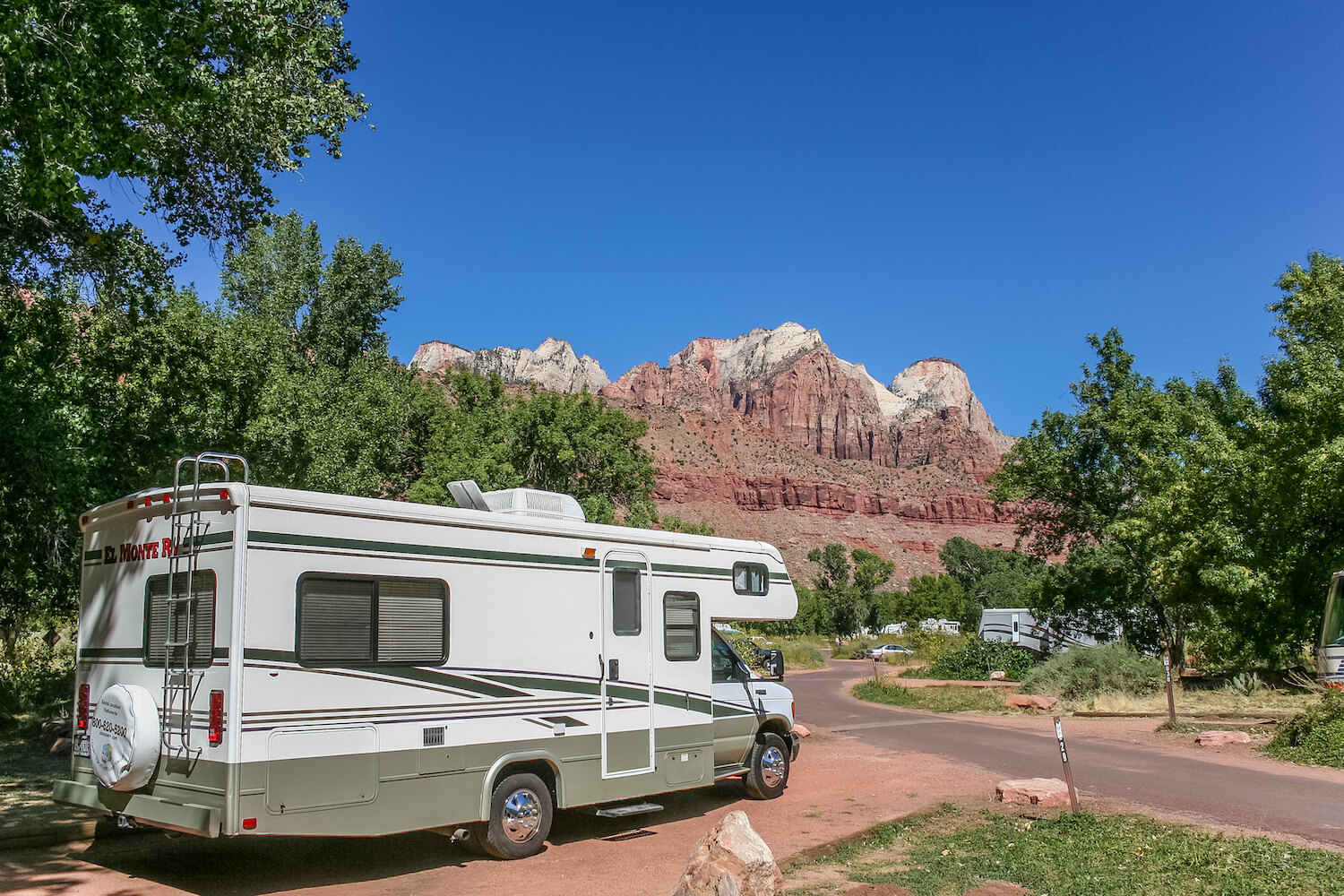 where-to-stay-guide-to-rving-zion-national-park-01-2023 